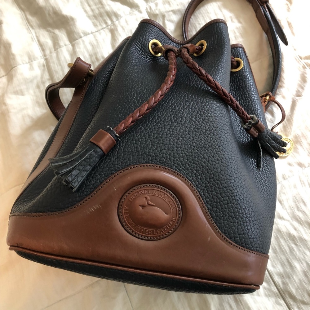 Dooney and bourke bag
